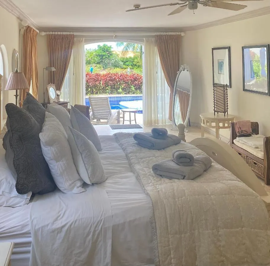 Barbados Luxury Villa With Pool Saint James